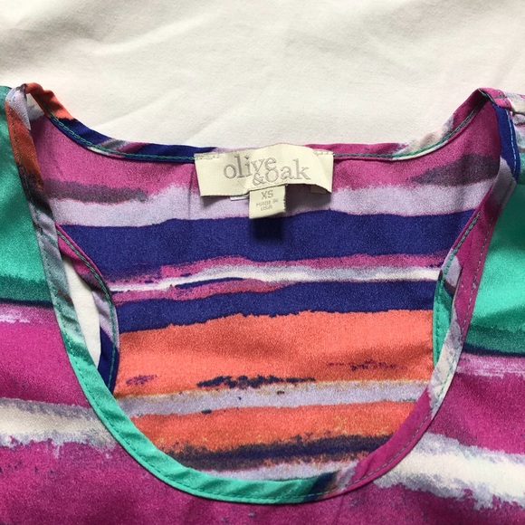 3/$20 🖤 Olive & Oak Colourful Tank Top - Picture 3 of 4